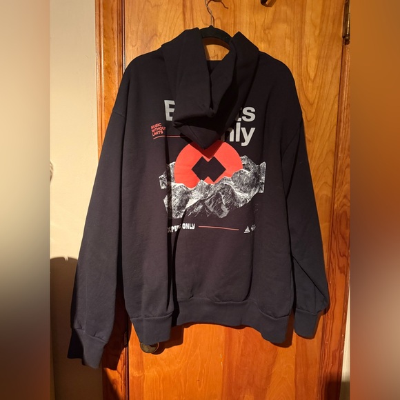 John Summit Hoodie - Picture 3 of 3